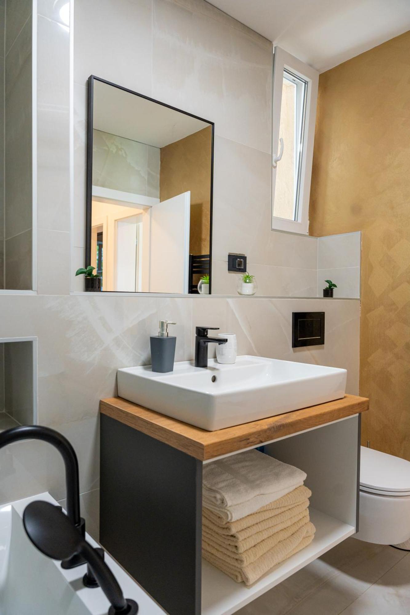 Royal Lux Appartement *